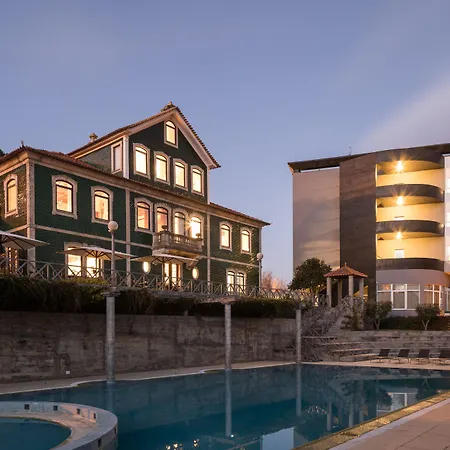 & Life Hotel