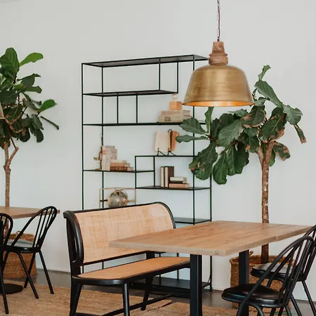 & Life Ξενοδοχείο