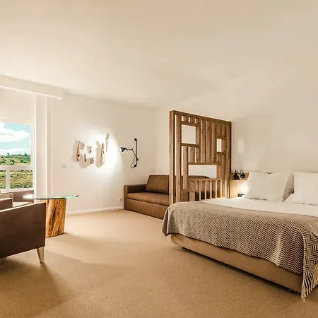 Ξενοδοχείο & Life